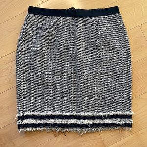 Rebecca Taylor Anthropologie super cute mid length tweed skirt